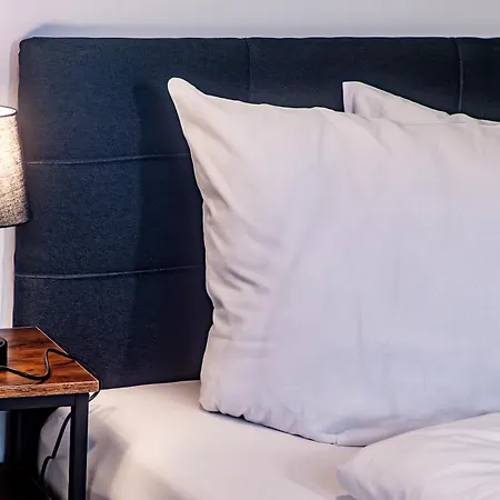 4 Hochwertig Saniertes Cityapartment Ruhig Gelegen Apartment *