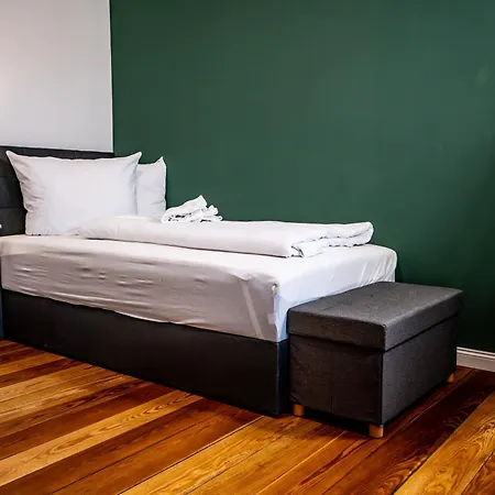 شقة 4 Hochwertig Saniertes Cityapartment Ruhig Gelegen برونسبوتل