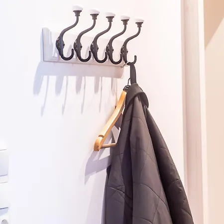 4 Hochwertig Saniertes Cityapartment Ruhig Gelegen * ברונסבוטל