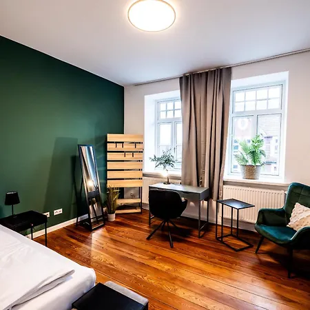 Apartment 4 Hochwertig Saniertes Cityapartment Ruhig Gelegen
